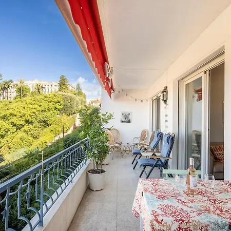 Azur Balcony Classic Charm With View 니스